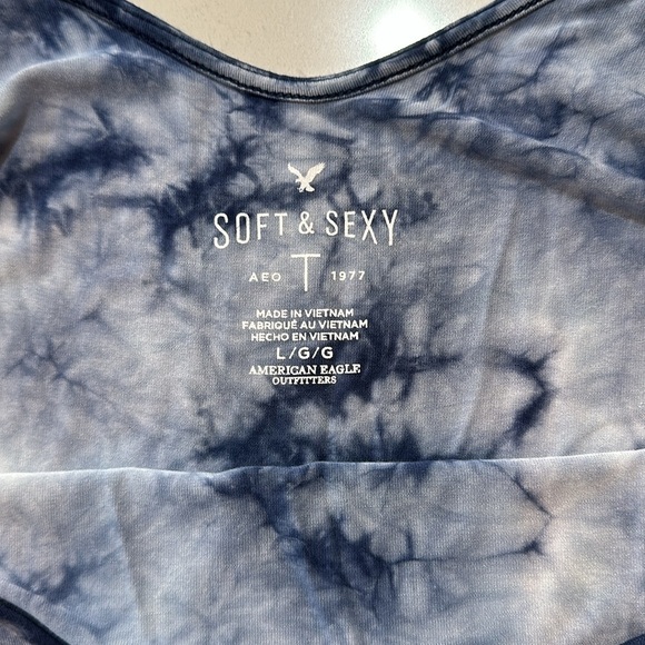 American Eagle Cold Shoulder Top Size Large - Picture 3 of 7